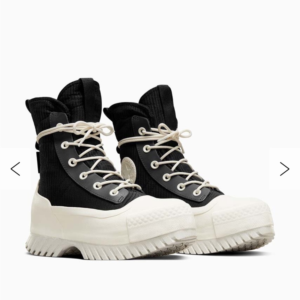 NWT- CHUCK TAYLOR®️ALL STAR®️ LUGGED 2.0 WATERPROOF EXTRA HI-TOP SNEAKERS